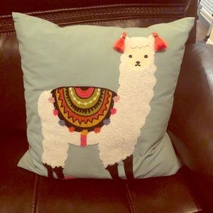 2 matching Llama pillows 16x16”